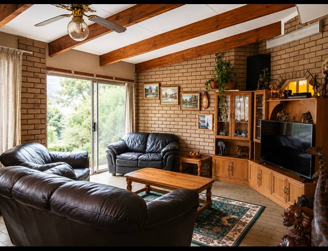 4 BEDROOM HOUSE FOR SALE IN THREE RIVERS EAST